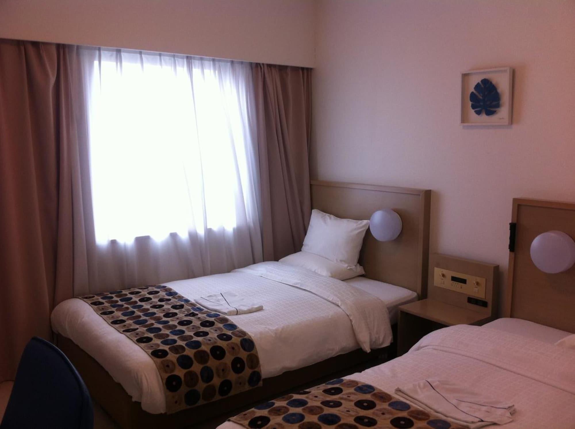Smile Hotel Okinawa Naha Ngoại thất bức ảnh