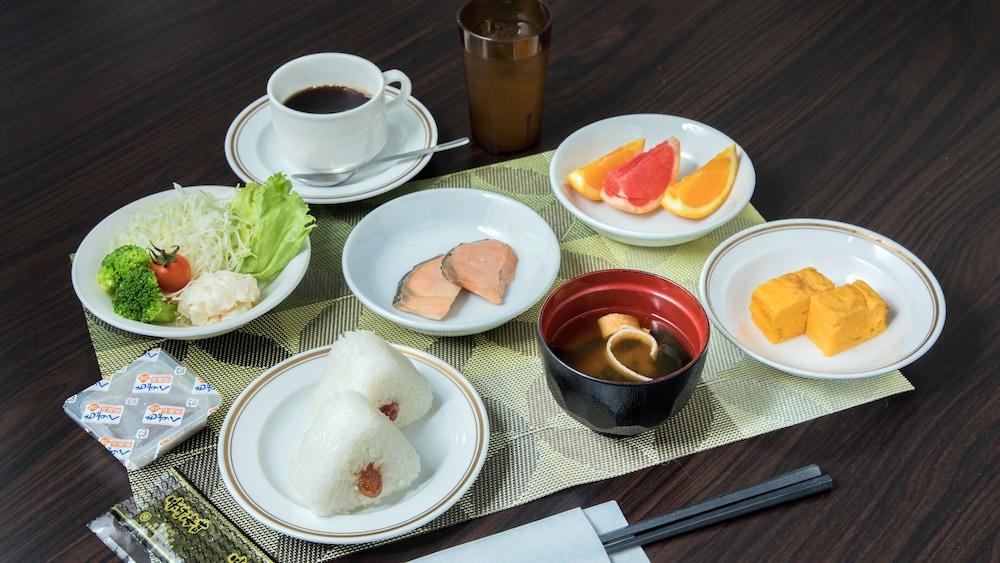 Smile Hotel Okinawa Naha Ngoại thất bức ảnh